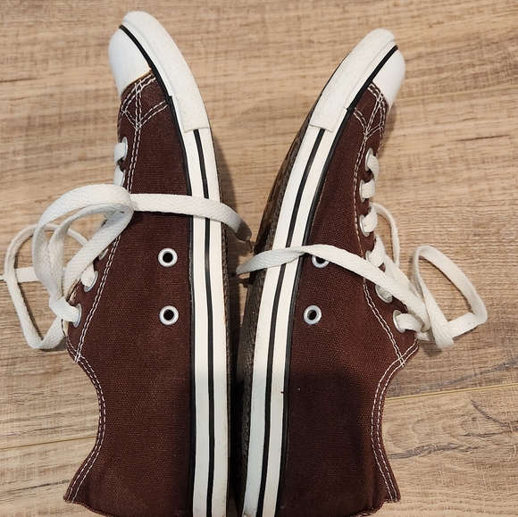 Converse Shoes, Women's 7, Men's 5, Brown, Low Top, All-Stars, Sneakers - Picture 6 of 9